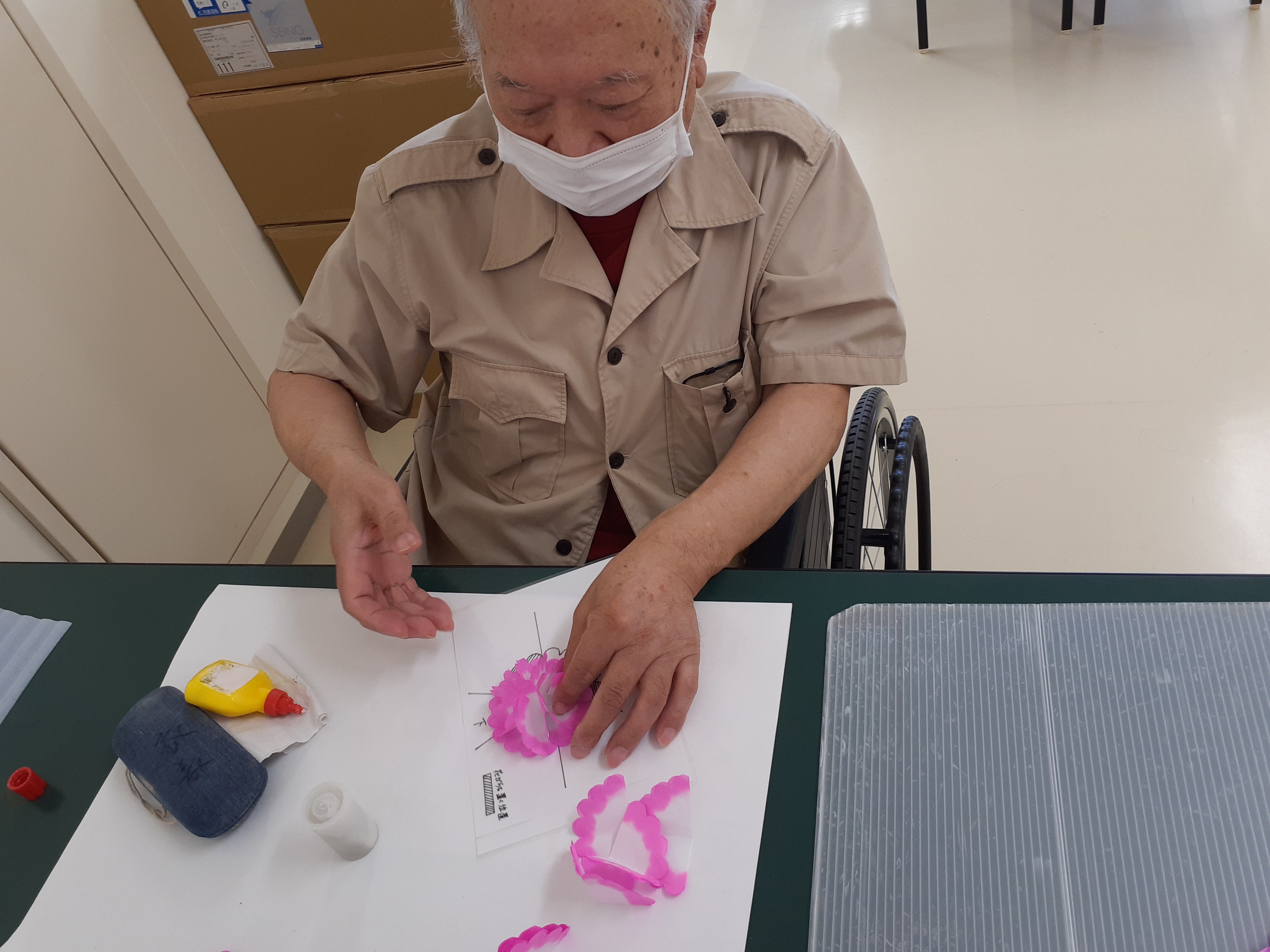 日高火防祭に向けて1年間花を作っています