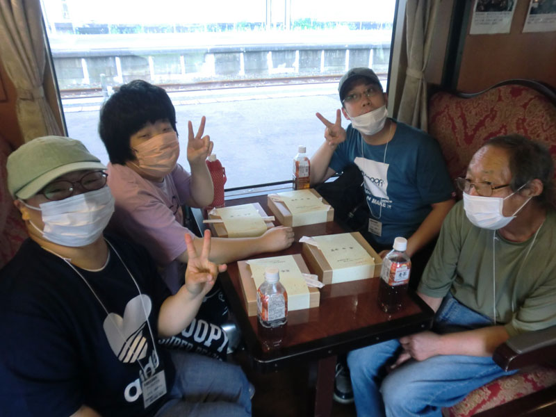 列車の中で